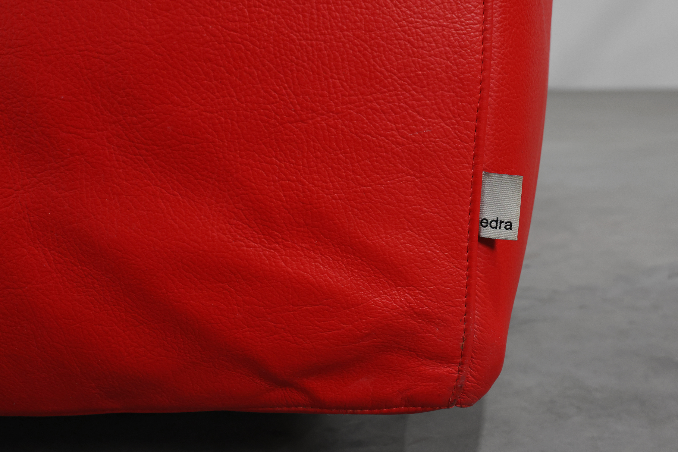 Red Mid-century 3-seater Leather Sofa by Edra, Italy 2000thumbnail